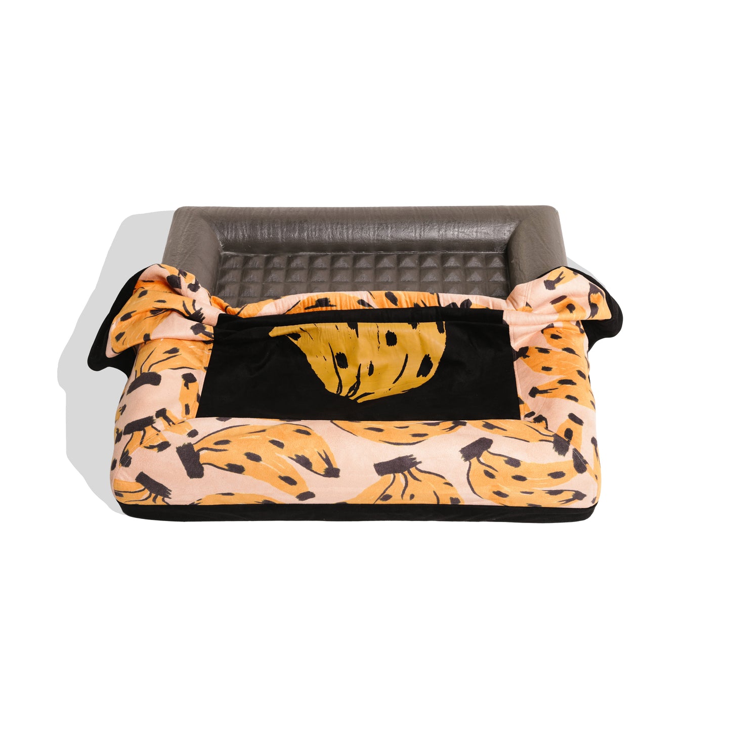 zee.dog x FARM Rio Bossa Banana Zee.Bed